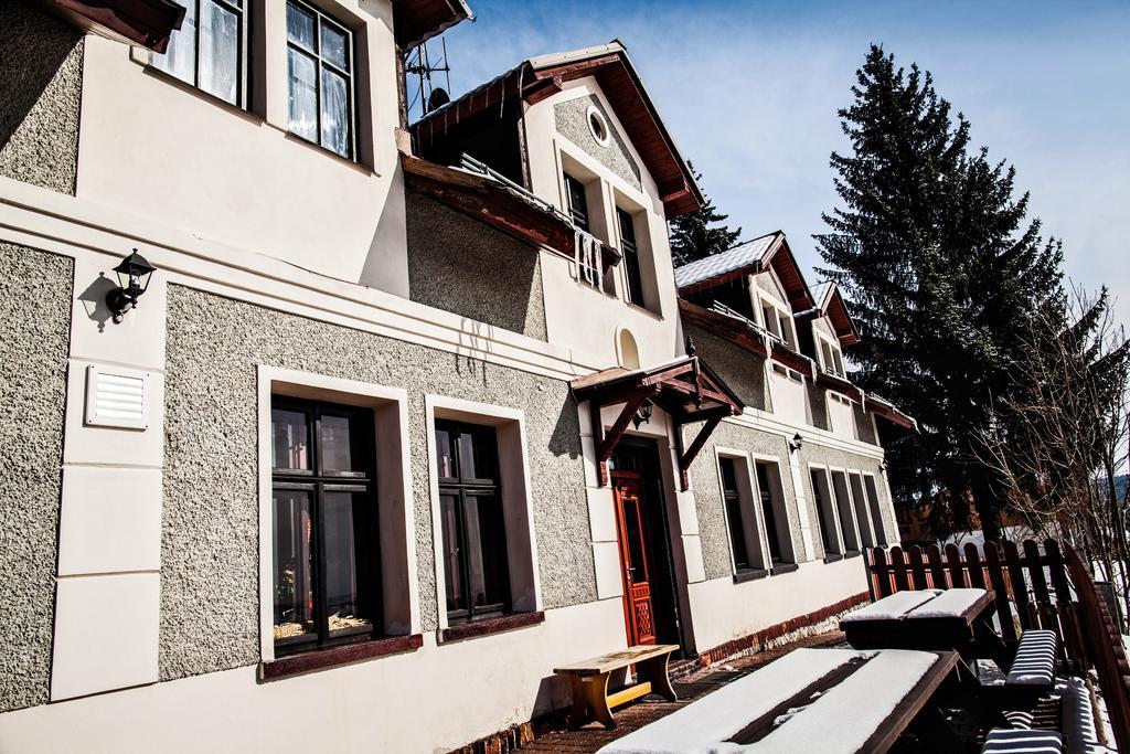 Penzion Kozel - Herlikovice Krkonose Vrchlabí エクステリア 写真